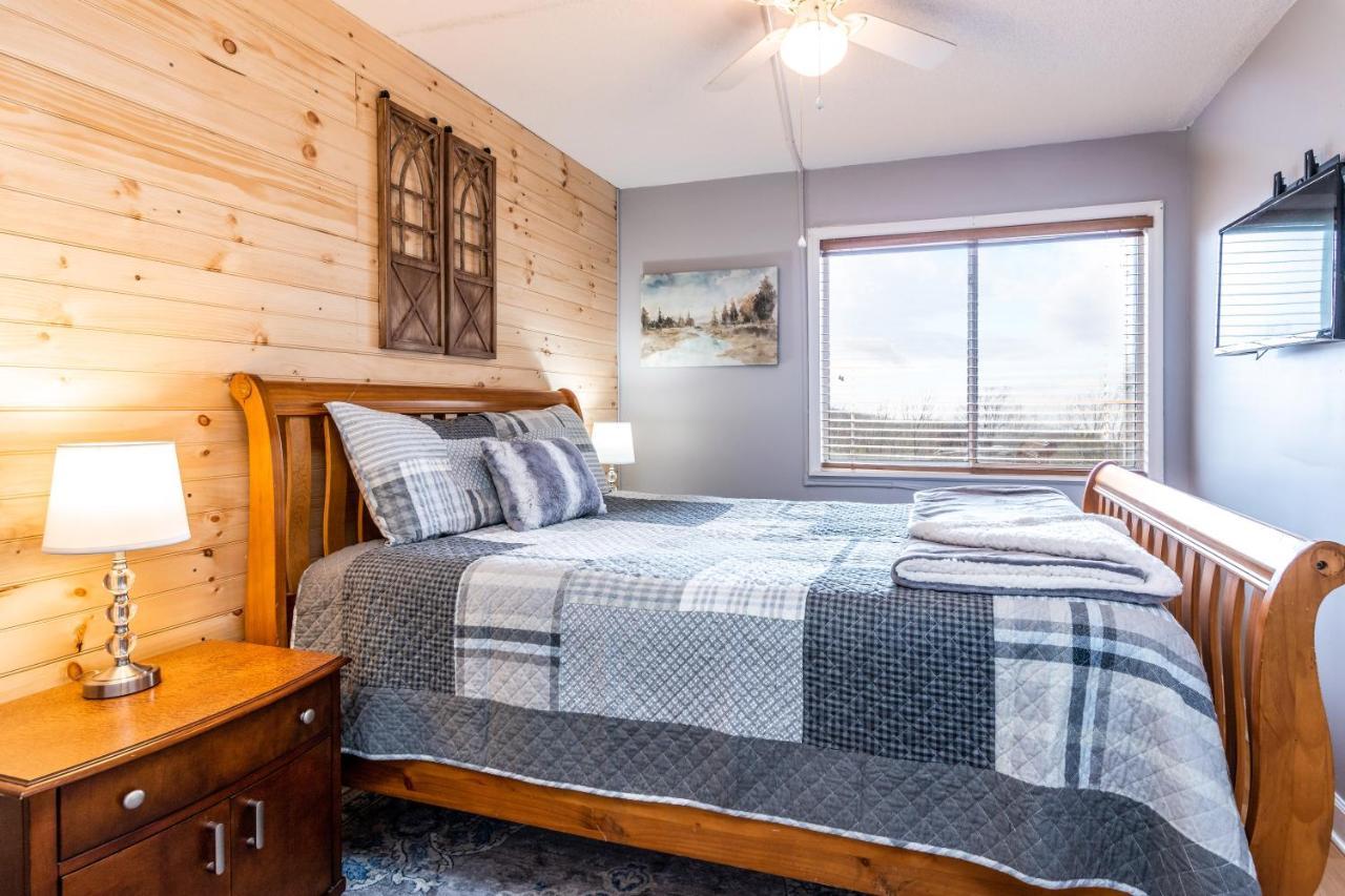 Sky High Views!!-Peak Mountaintop-Outdoor Pool-Close To Downtown-Private Balcony-Wifi-Cable Gatlinburg Kültér fotó