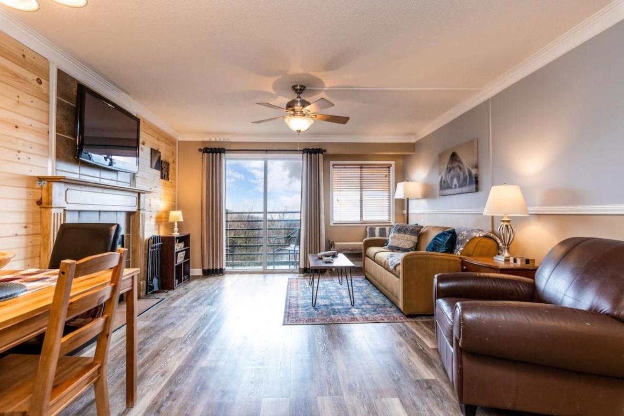 Sky High Views!!-Peak Mountaintop-Outdoor Pool-Close To Downtown-Private Balcony-Wifi-Cable Gatlinburg Kültér fotó