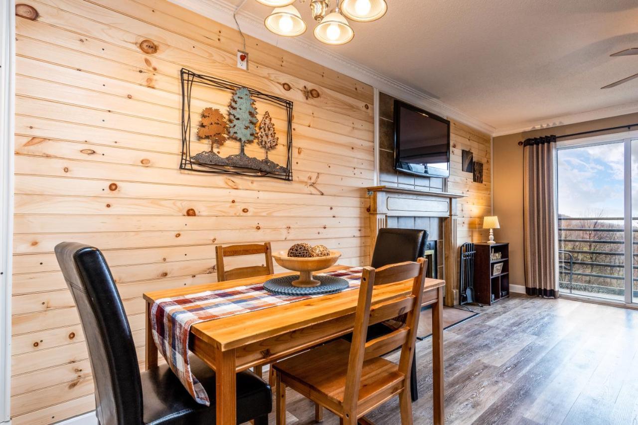 Sky High Views!!-Peak Mountaintop-Outdoor Pool-Close To Downtown-Private Balcony-Wifi-Cable Gatlinburg Kültér fotó