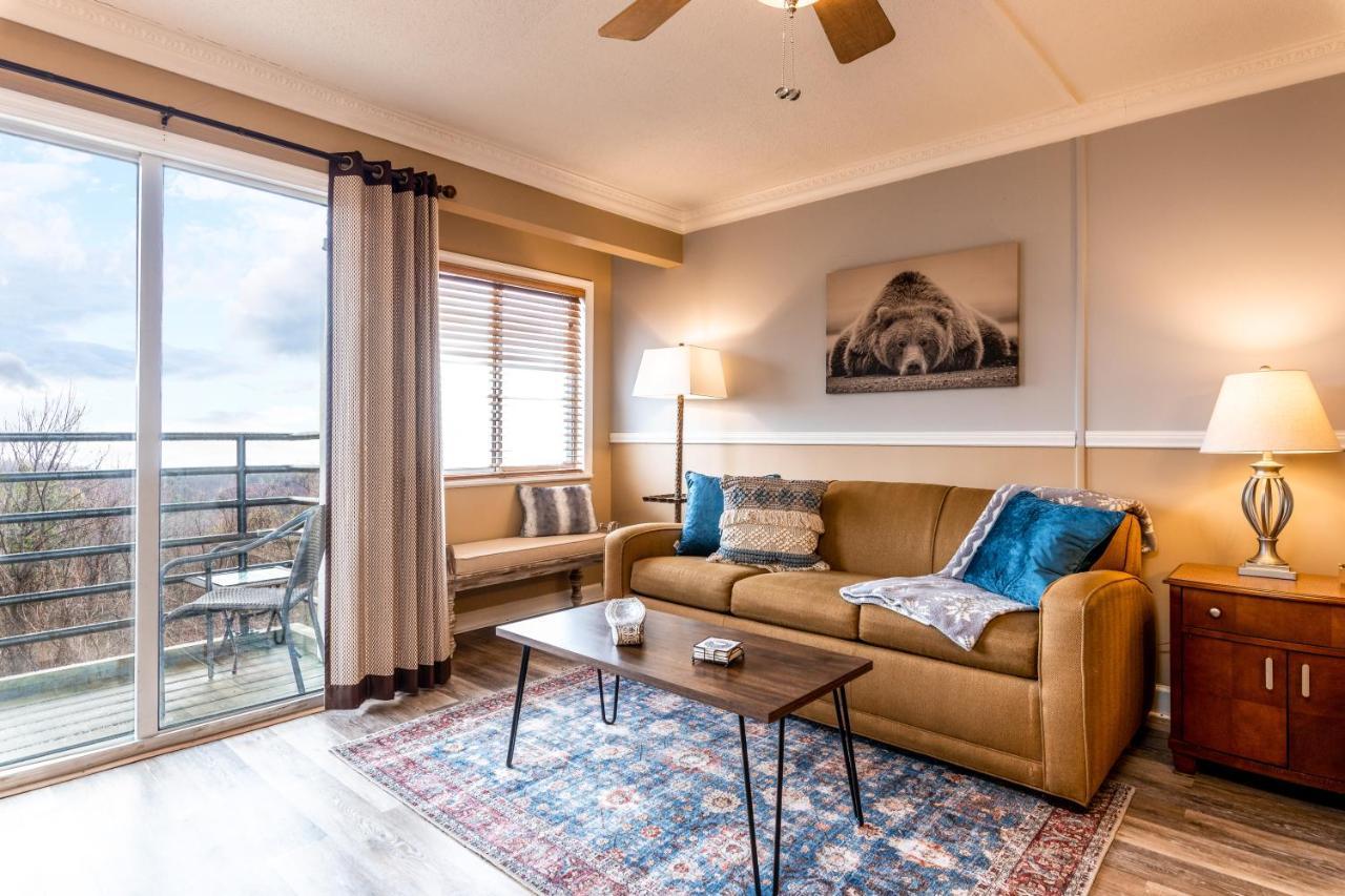 Sky High Views!!-Peak Mountaintop-Outdoor Pool-Close To Downtown-Private Balcony-Wifi-Cable Gatlinburg Kültér fotó